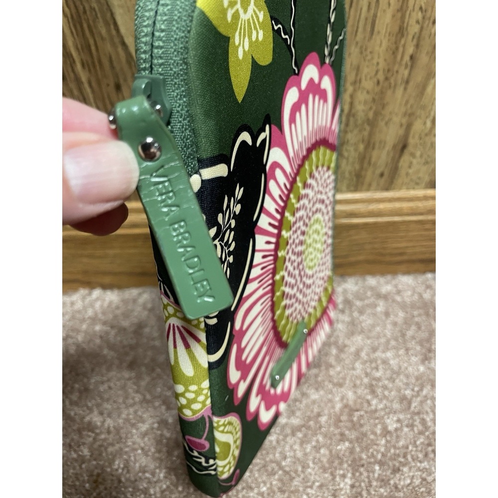 Vera Bradley 9" Cushioned Tablet iPad Holder Case Cover Green Pink - Picture 2 of 8